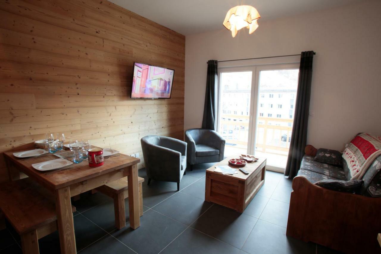 Les Chalets Du Grand Galibier Valloire Exteriör bild